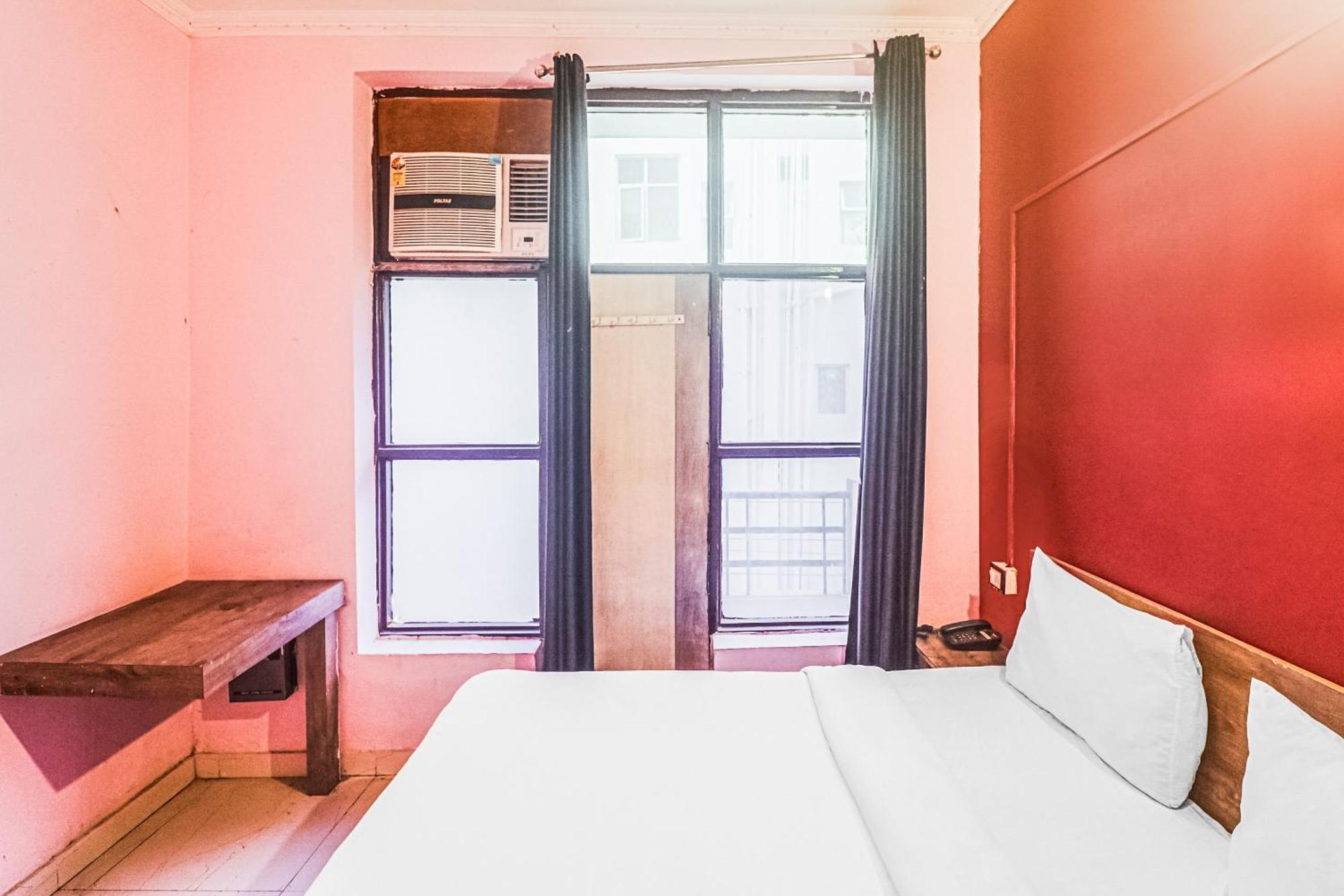 Hotel O Avni Residency Gurgaon Esterno foto